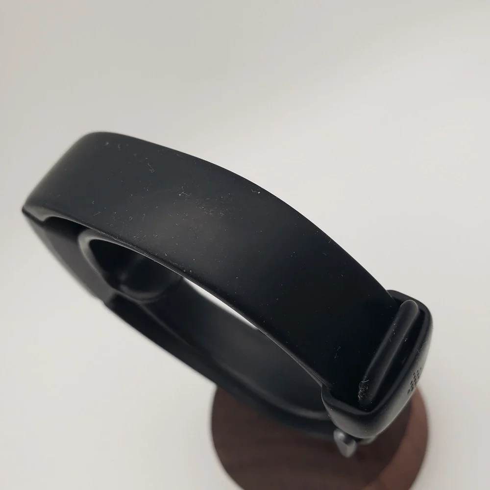 Fitbit Inspire HR FB413 Fitness Tracker Small Black Heart Rate Sleep Monitor
